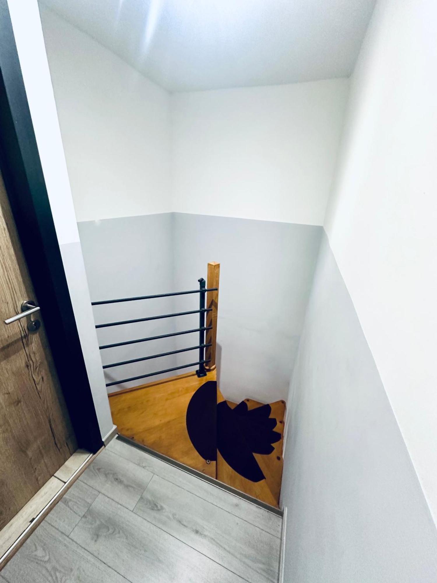 Chambre Et Sdd Privees Dans Une Maison Partagee Avec Des Residents Bergen Buitenkant foto